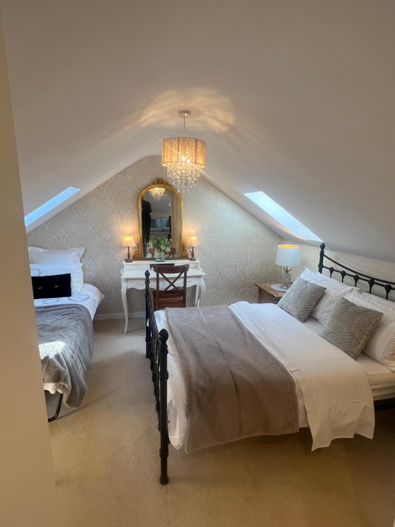 Villa Highcroft House Corsham Esterno foto